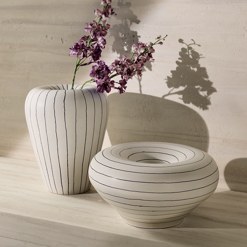 CB2-UAE-ENG-HP-17Aug26-Vase-Block.jpg