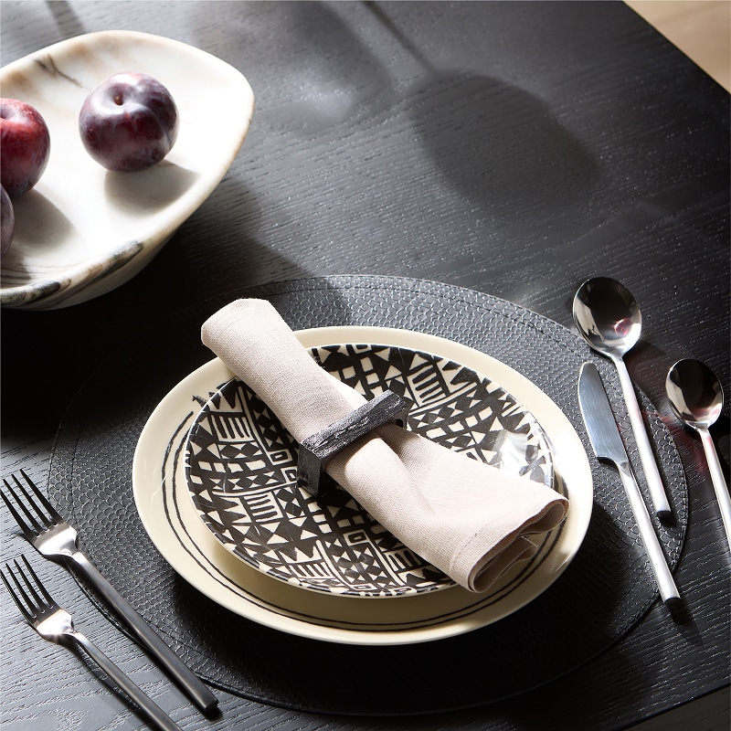CB2-UAE-ENG-HP-1Sep26-Dinnerware-Block.jpg