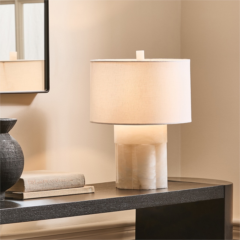 CB2-UAE-ENG-HP-2Oct26-Lighting2-Block.jpg
